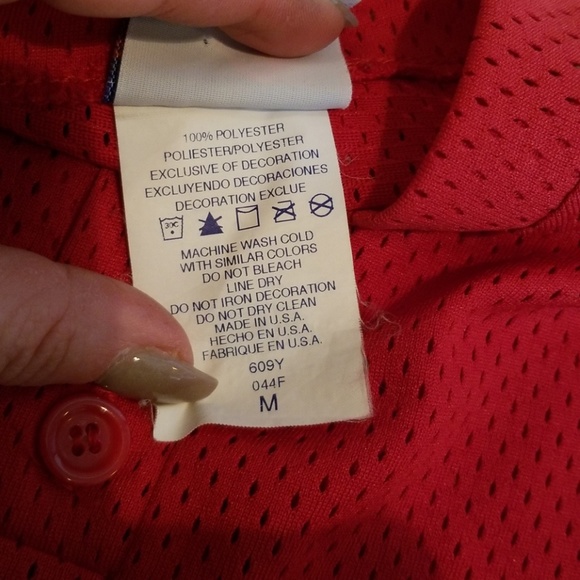 Phillies red baseball shirt - Picture 5 of 7